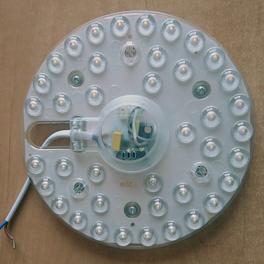 Plafon LED 20W drewniany kwadrat 36 cm wenge Plafon LED 20W drewniany kwadrat 36 cm wenge
