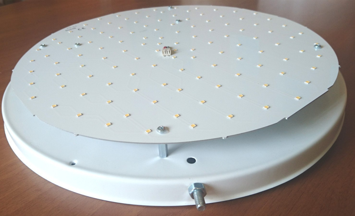 VENUS plafon LED 35W drewniany 37 cm calvados VENUS plafon LED 35W drewniany 37 cm calvados